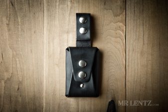 black concealed wallet