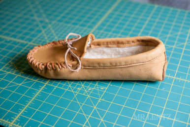 fur lined moccasin tutorial