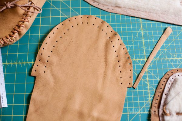 cut pattern for deerskin moccasins