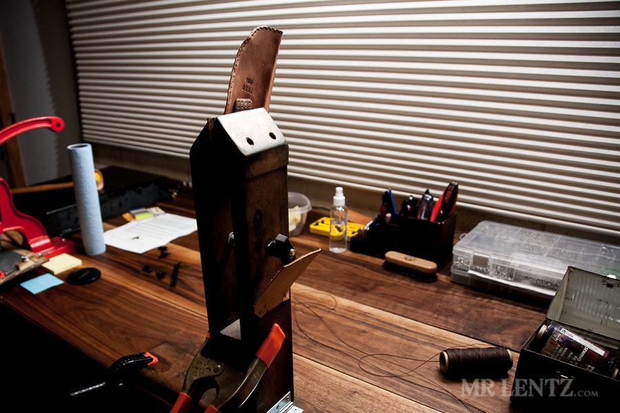 leather-knife-sheath-tutorial-diy_0137