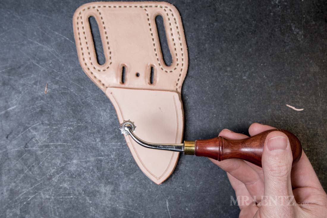 using a stitch marker on knife sheath