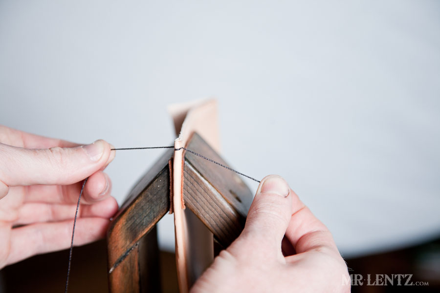 LeatherCardWalletTut_0115