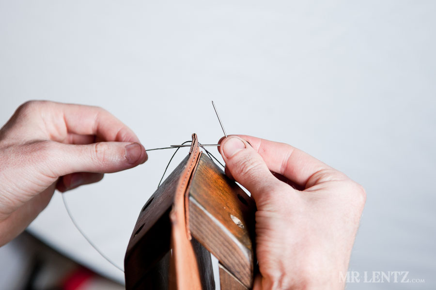 LeatherCardWalletTut_0142