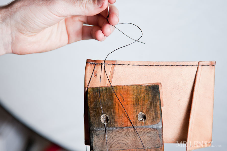 LeatherCardWalletTut_0156