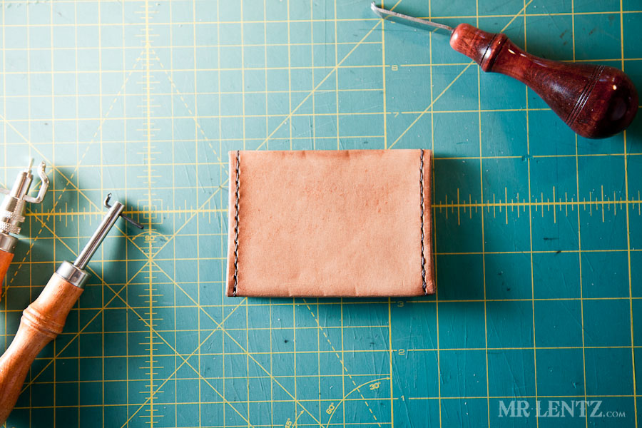 LeatherCardWalletTut_0168