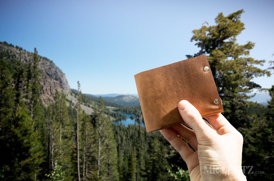 leather wallet selfie