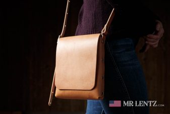lightweight crossbody purse
