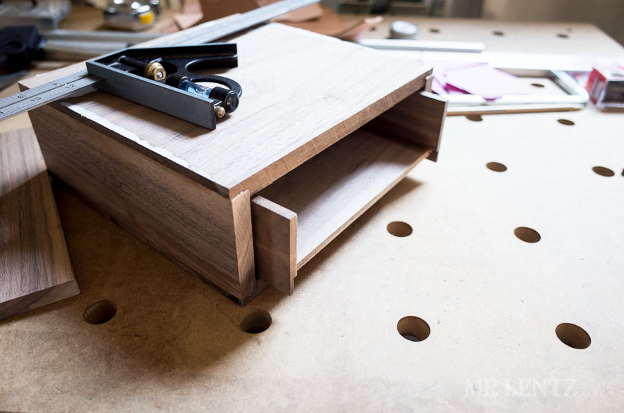 Small-wood-drawer_0065