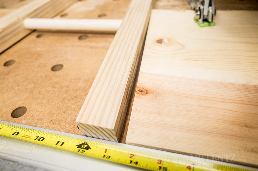 how to make a wooden bar stool