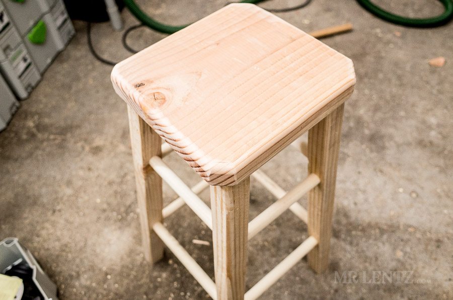 wood-stool-diy-ho-to-make-bar-stool-tutorial_0131