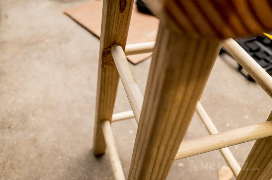 wood-stool-diy-ho-to-make-bar-stool-tutorial_0154