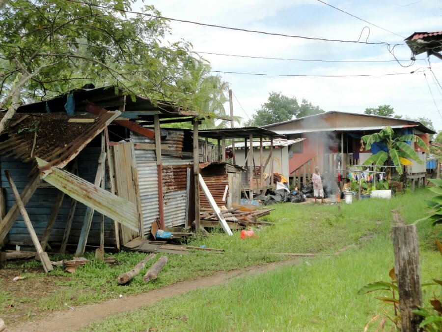 FX_1345313215431.jpg image